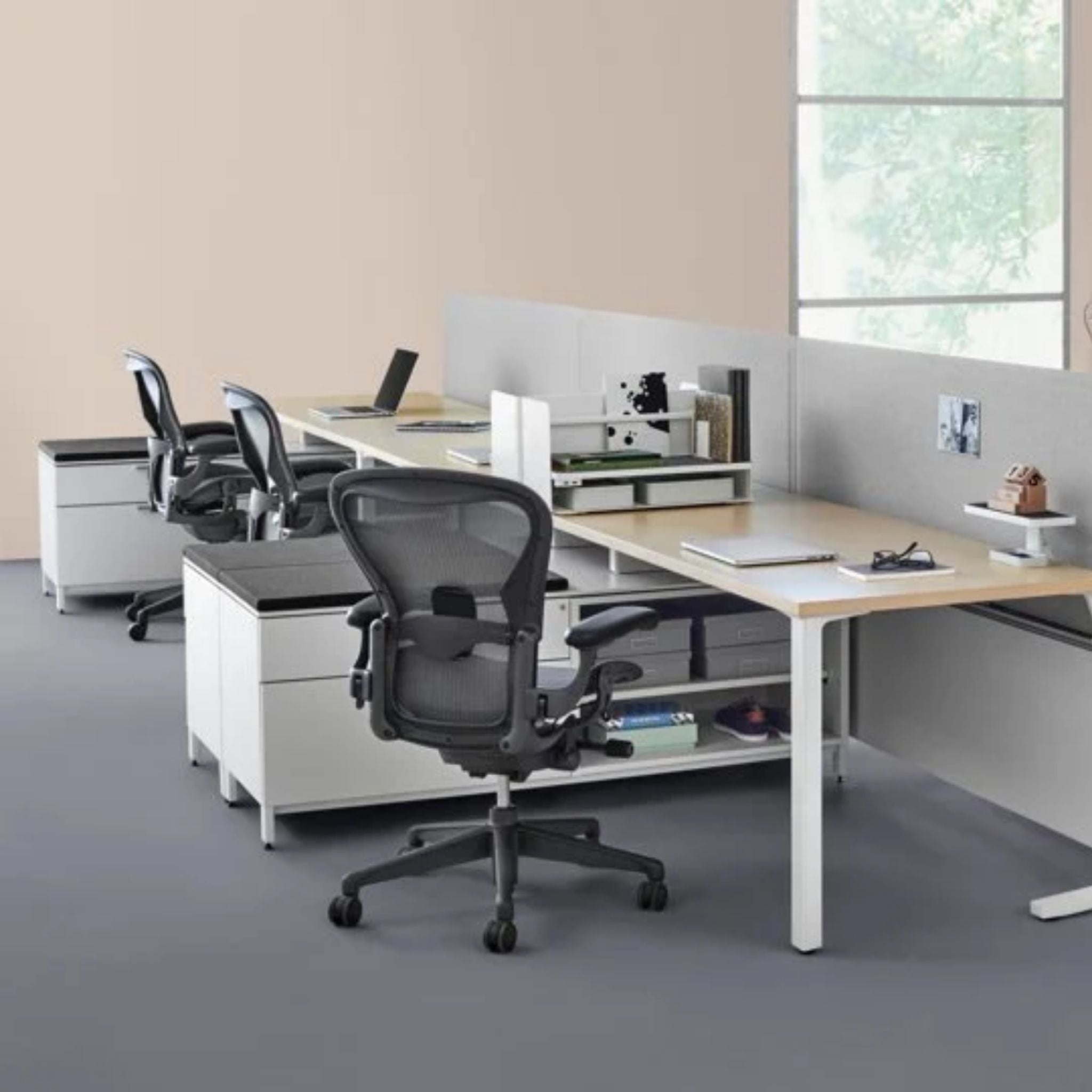 Aeron Remastered Chair (Onyx) by Herman Miller