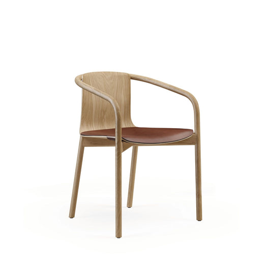 Osuu Lounge Chair
