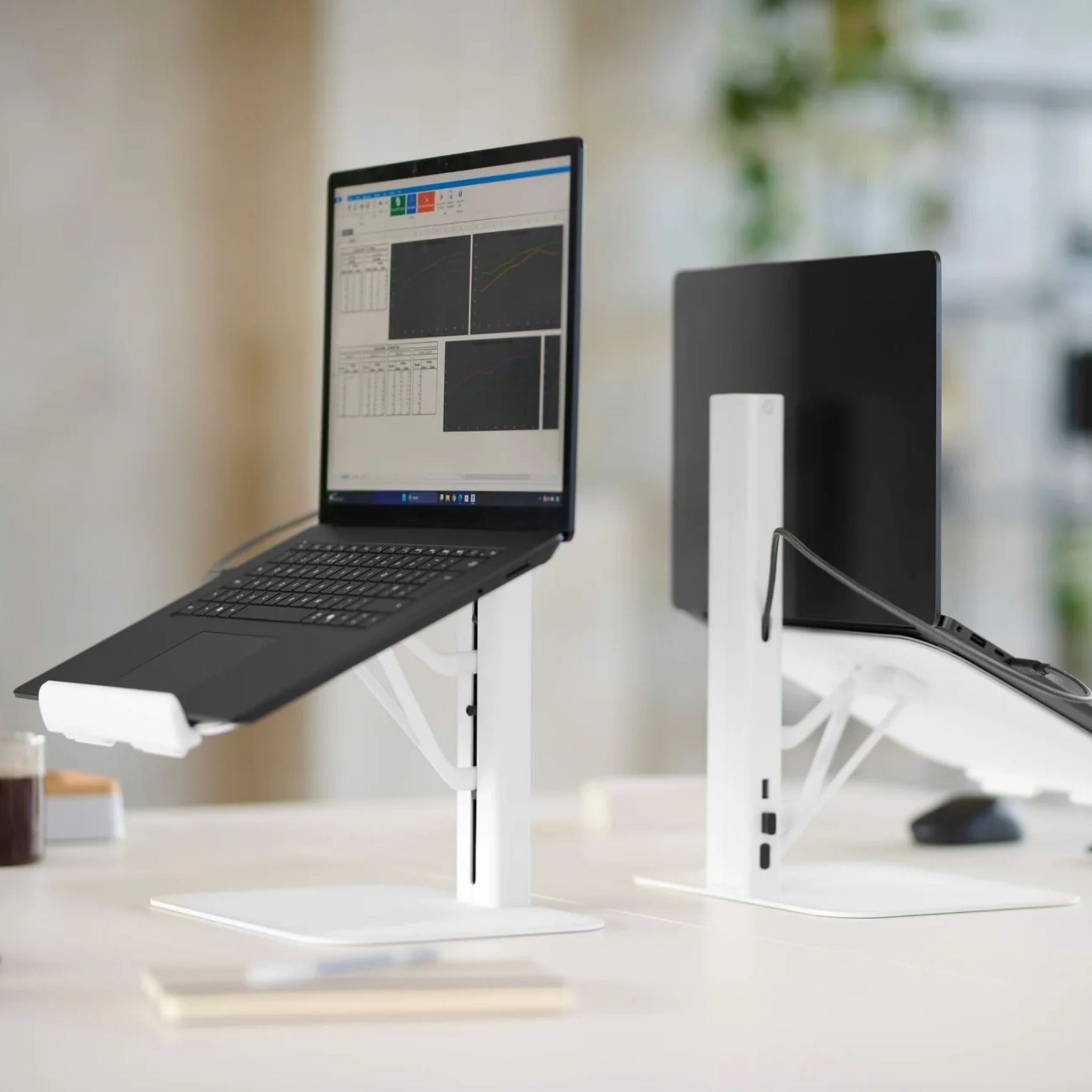 Lana Laptop Mount